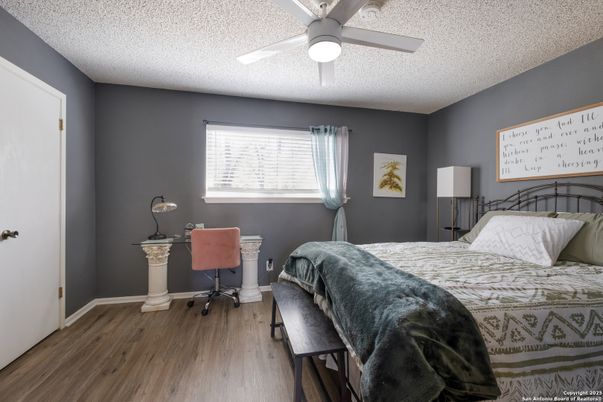 Bedroom, Home Office, Interior, Wood Texture Flooring