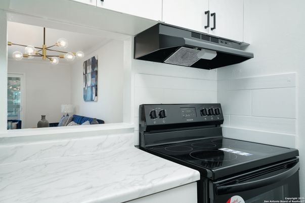 Interior, Kitchen, Pendant Lights
