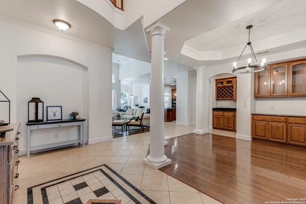 Interior, Living room, Pendant Lights, Wood Texture Flooring