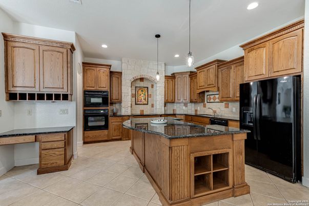 Interior, Kitchen, Pendant Lights, Recessed Lighting, Stone Walls