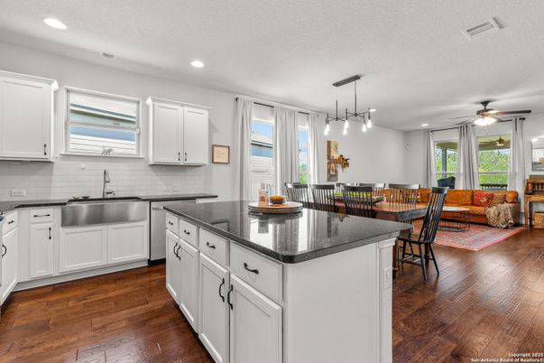 Dining room, Interior, Kitchen, Pendant Lights, Recessed Lighting, Wood Texture Flooring