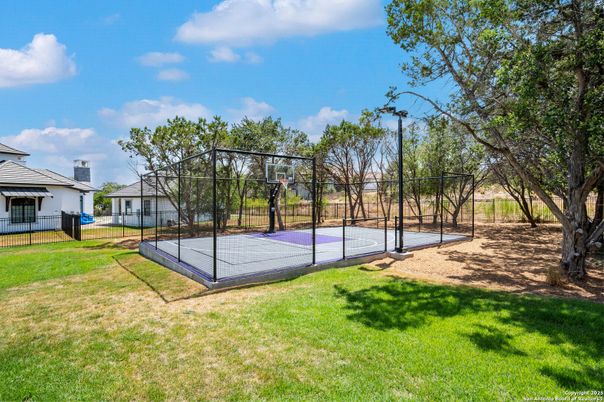 Exterior, Tennis Courts