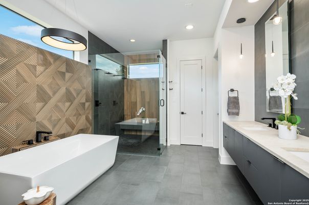 Bathroom, Dual Sink Vanities, Free Standing Baths, Glass Shower, Interior, Pendant Lights, Recessed Lighting