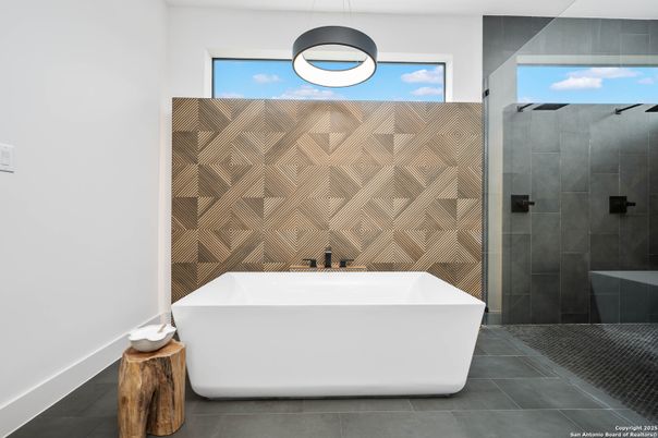 Bathroom, Free Standing Baths, Glass Shower, Interior