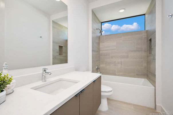 Bathroom, Interior, Recessed Lighting, Wood Texture Flooring