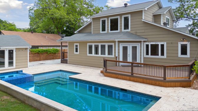 Exterior, Hot Tub, Pool