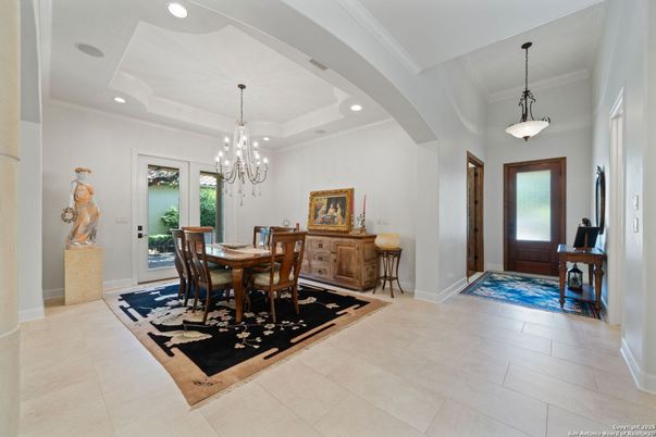Chandelier, Dining room, Interior, Pendant Lights, Recessed Lighting