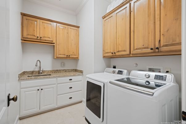 Interior, Washer
