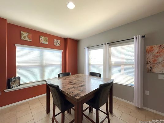 Dining room, Interior, Recessed Lighting