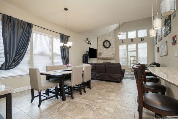 Dining room, Interior, Living room, Pendant Lights
