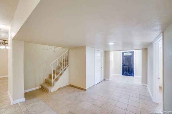 Interior, Recessed Lighting