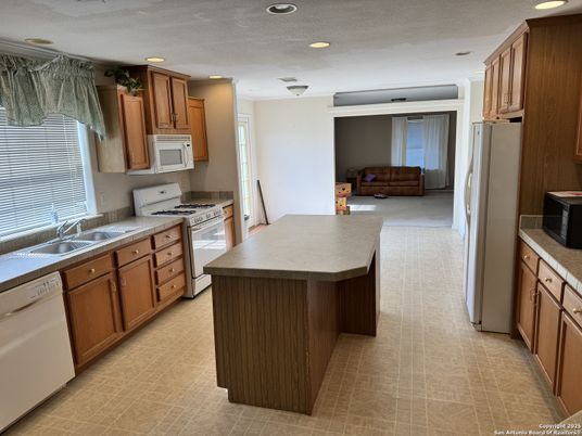Interior, Kitchen, Recessed Lighting
