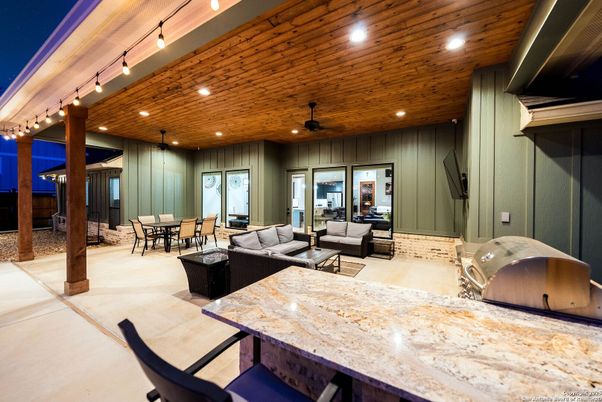 Exterior, Recessed Lighting