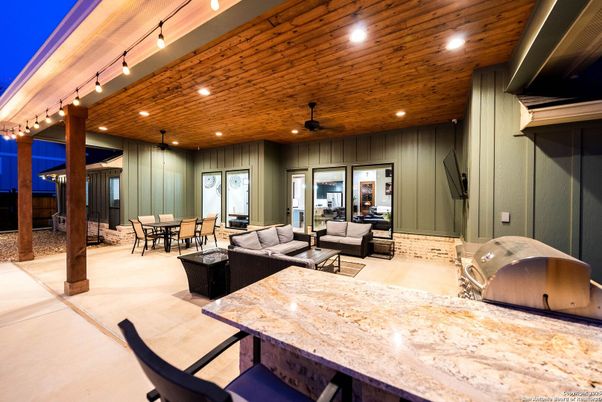Exterior, Recessed Lighting