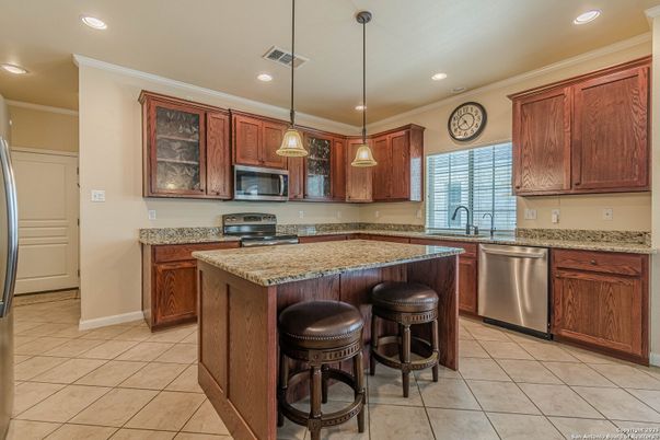 Interior, Kitchen, Pendant Lights, Recessed Lighting, Stainless Steel Appliances