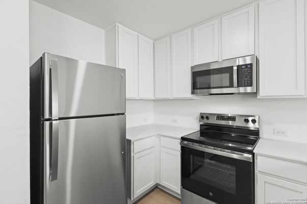 Interior, Kitchen, Stainless Steel Appliances, Wood Texture Flooring