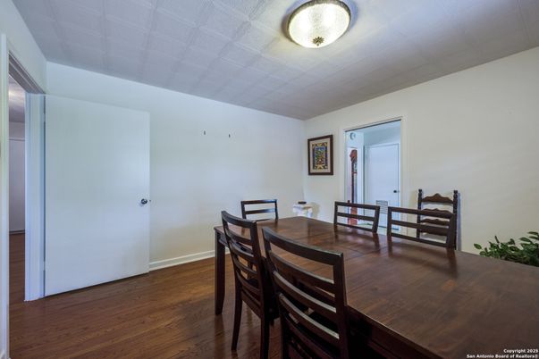 Dining room, Interior, Wood Texture Flooring