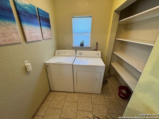 Interior, Washer