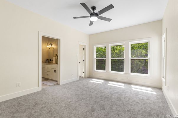 Bathroom, Empty room, Interior