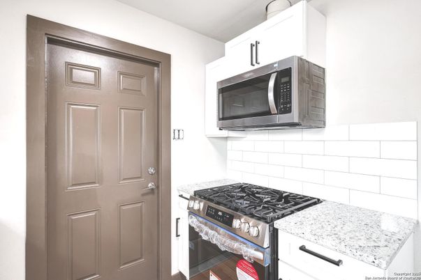 Interior, Kitchen, Stainless Steel Appliances