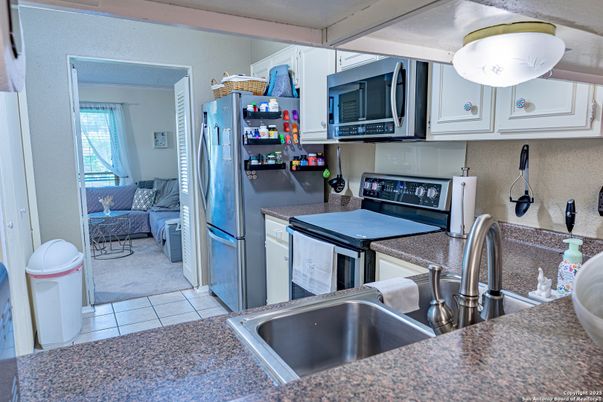 Interior, Kitchen, Living room