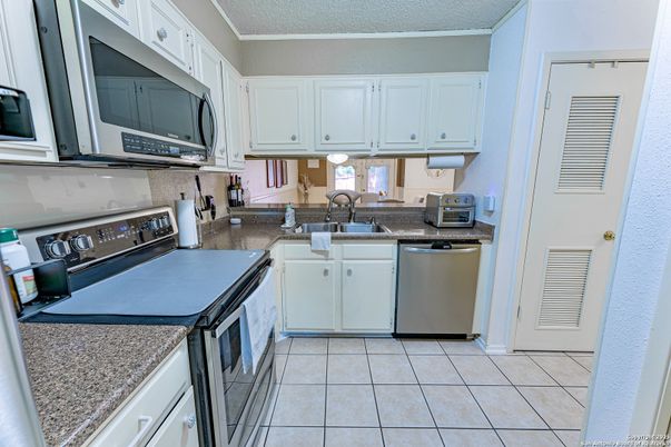 Interior, Kitchen, Washer