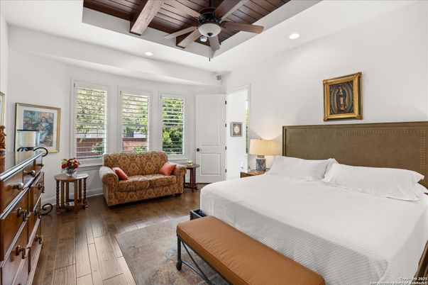 Bedroom, Interior, Recessed Lighting, Wooden Beams, Wooden Ceilings, Wood Texture Flooring