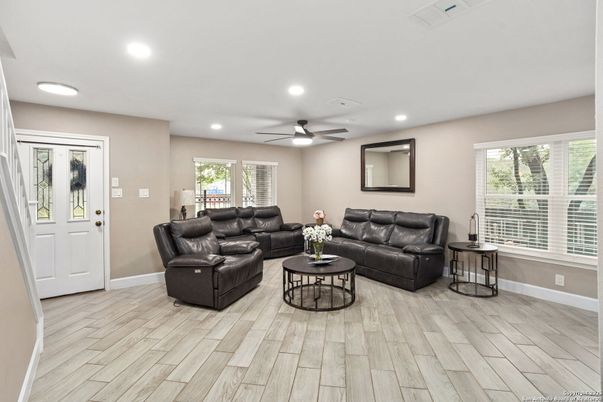 Interior, Living room, Recessed Lighting, Wood Texture Flooring
