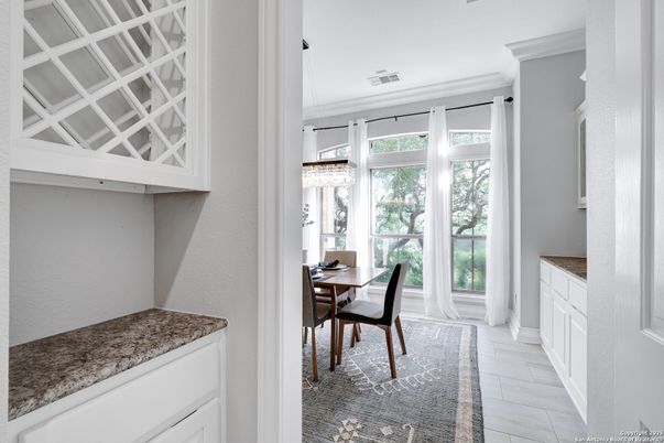 Dining room, Interior, Marble, Pendant Lights
