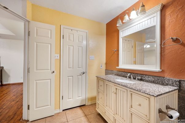 Bathroom, Interior, Wood Texture Flooring