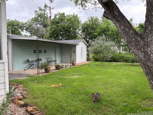 Backyard, Exterior