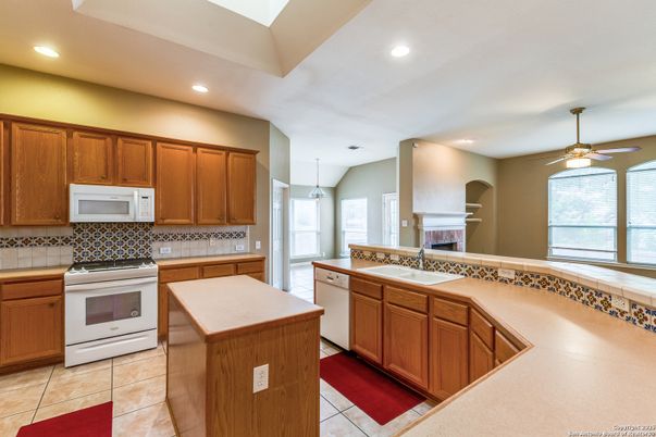 Fireplace, Interior, Kitchen, Pendant Lights, Recessed Lighting