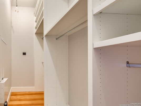 Interior, Walk-in Closets, Wood Texture Flooring