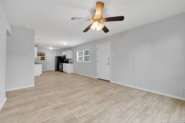 Empty room, Interior, Kitchen, Wood Texture Flooring