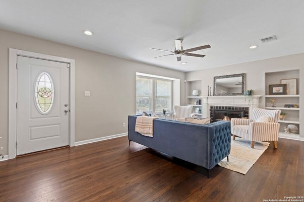 Fireplace, Interior, Living room, Recessed Lighting, Wood Texture Flooring