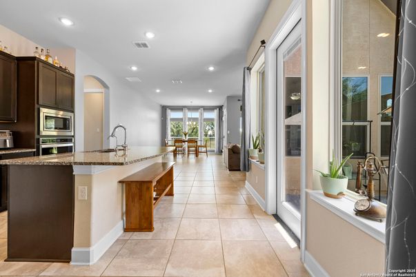 Dining room, Interior, Kitchen, Recessed Lighting, Stainless Steel Appliances