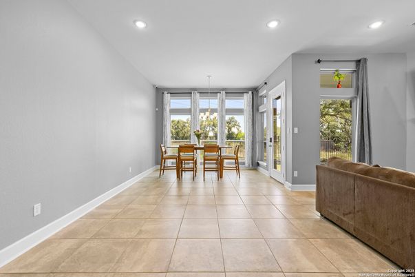 Dining room, Interior, Recessed Lighting