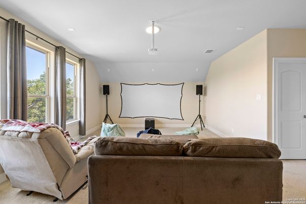 Interior, Projection Screen, Recessed Lighting, Theatre Room