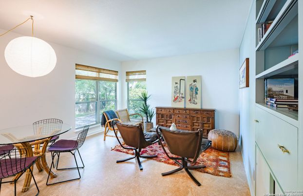 Dining room, Interior
