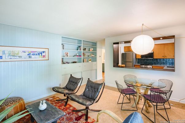 Dining room, Interior
