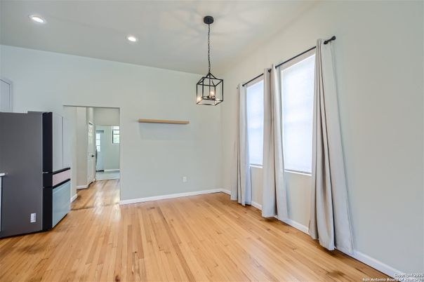 Interior, Pendant Lights, Recessed Lighting, Wood Texture Flooring