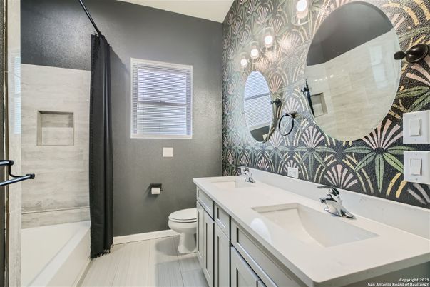 Bathroom, Dual Sink Vanities, Interior