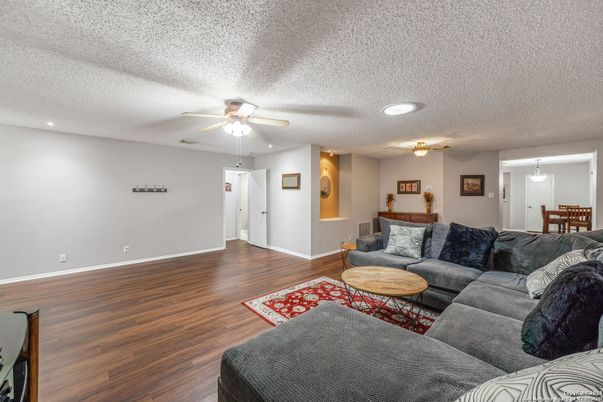 Interior, Living room, Recessed Lighting, Wood Texture Flooring