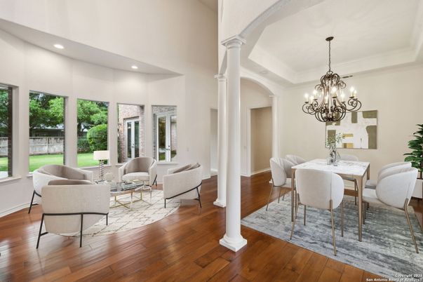 Chandelier, Dining room, Interior, Living room, Recessed Lighting, Wood Texture Flooring