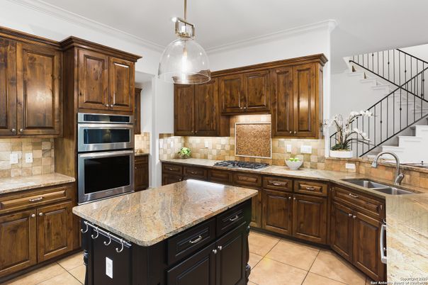 Interior, Kitchen, Pendant Lights, Stainless Steel Appliances