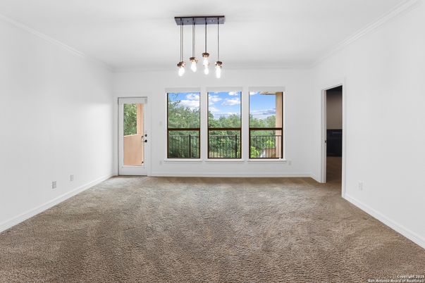 Empty room, Interior, Pendant Lights