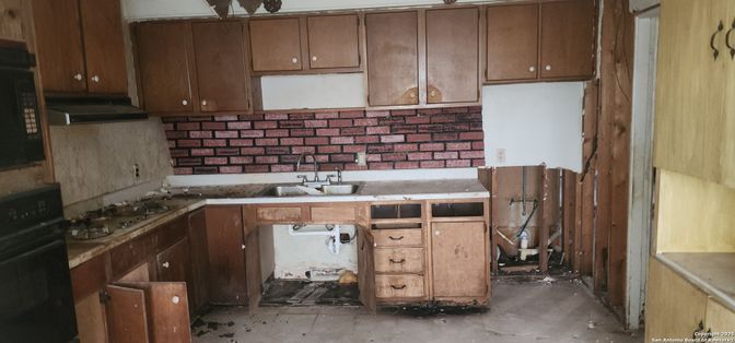 Interior, Kitchen