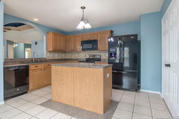 Interior, Kitchen, Pendant Lights, Recessed Lighting