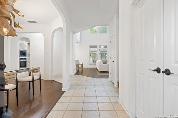 Interior, Stainless Steel Appliances, Wood Texture Flooring