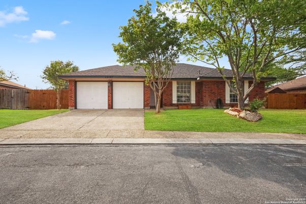 Attached, Exterior, Facade, Brick Facade, Ranch